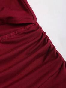 Rafferiza Women's Elegant Waist Cinched A-Line Mini Dress With Hollow-Out Metal Flower Decor - Burgundy - View 7