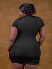 CurvyTilda فستان قصير بناحة حرارية مثيرة للنساء ذوات الأحجام الكبيرة، مناسب للصيف، ليلة المواعدة، عيد الميلاد، حفلة الخطوبة، كاجوال، التسوق، الملابس الشارعية، السهرات، العطلات، الشاطئ، سهل التنسيق والمظهر النحيف، يأنيق الشكل - الأحمر - مشاهدة 2