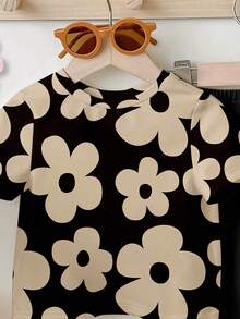 SHEIN 一套女婴休闲时尚可爱碎花圆领短袖T恤和喇叭裤套装，黑色 - 彩色 - 查看 6