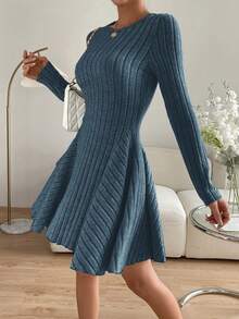 SHEIN Essnce 纯色圆领罗纹针织休闲长袖连衣裙 - 霧霾藍 - 查看 6