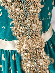 Glamorique Kids Vestido formal de princesa de estilo bohemio para niña bebé, de terciopelo verde oscuro con estampado de estrellas y lunas - Verde Oscuro - Ver 7