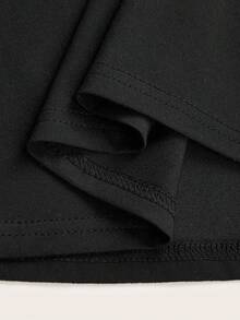 Black Minimalist Letter Print V-Neck Short Sleeve Casual T-Shirt For Women - Black - View 4