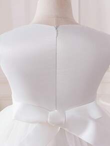 Glamorique Kids Mädchen Weiß 3D Blumen ärmelloses Tüll Volant Kleid, elegantes Blumenmädchen Hochzeitsgast Party Kleid