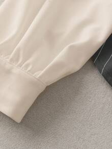 SHEIN Clasi Bộ 2 món áo dài tay họa tiết sọc nhún bèo cỡ lớn và quần dài thanh lịch - Màu xám đen - Xem 7