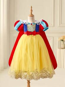 SHEIN Glamorique Kids Vestito da principessa per ragazze, vestito da principessa giallo, maniche a sbuffo, gonna ampia in tulle giallo, abito da festa di compleanno, matrimonio, occasioni formali, abito da cerimonia, fiocco, pizzo, nastro, elegante abito formale, pizzo dorato idrosolubile, mantella rossa, stile mediorientale ed europeo - Giallo - Visualizzare 3