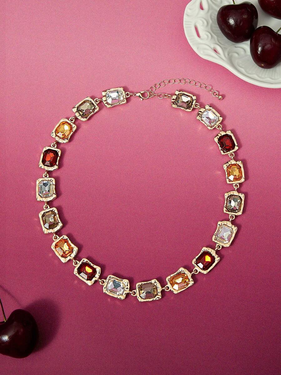 Glisma Chunky Jewelry Retro Light Luxury Rhinestone Studded Square Choker Necklace With A Sense Of Luxury, Court Style Elegant, Niche And Exaggerated Collarbone Necklace For Women - Gold - View 1