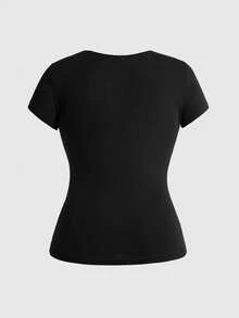ROMWE Grunge Punk Plus Size Women's Y2K Fashion Street Punk Music Note & Stave Hand-Drawn Design Fitted Black T-Shirt, Summer - Black - View 4