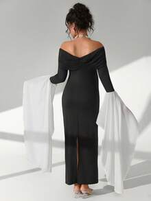 Cheriluna Maternity Elegant Maternity Photoshoot Dress, Off-Shoulder Ruched Long Sleeve Maxi Dress - Black - View 2