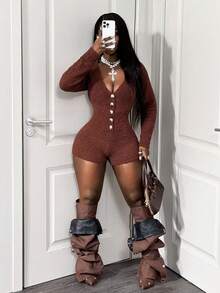 SHEIN BamGlam جمبسوت قصيرة مطابقة للمرأة، كم طويل وياقة على شكل حرف V، لون بيج فاتح أحادي اللون، إغلاق نصف أزرار، جمبسوت كاجوال فينتاج أنيقة - كاكي - مشاهدة 5