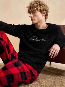 Manfinity Underwear&Sleepwear Basics 男士毛绒刺绣格子睡衣套装，秋冬款 - 彩色 - 查看 1