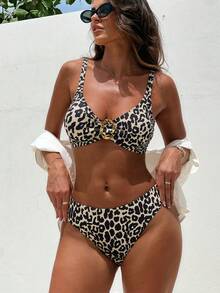 Swim SXY Ensemble de bikini sexy pour femmes avec imprimé léopard, bretelles fines, encolure carrée, décoration en anneau crocheté, pour la plage. Printemps/Été
