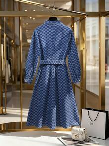 GlowEve 女士休闲/办公通勤全印花翻盖口袋系带牛仔连衣裙，春秋季 - 中等水洗藍 - 查看 10