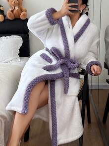 SHEIN 加大码柔软舒适撞色滚边绒面浴袍 - 白色 - 查看 3