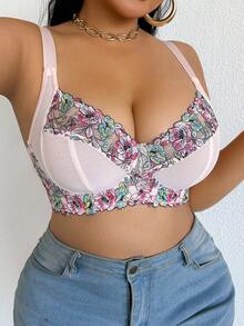 SHEIN Plus Size Floral Embroidered Fashion Pink Underwire Bra - Pink - View 4