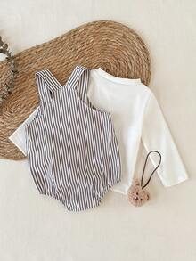 SHEIN 2pcs/Set Baby Boys Round Neck Long Sleeve White T-Shirt + Striped Bib Pants With Bear Embroidery And Pockets Bodysuit, Casual Retro Cute Outfit, Suitable For Spring/Autumn Outings Or Vacation - Black and White - View 2