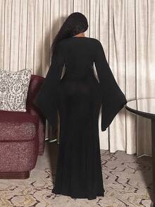 Slaydiva Autumn Elegant Black Formal Evening Plus Size Maxi Dress, V-Neck Cutout Tie-Up Shiny Knit Stretchy Gown For Wedding, Party & Birthday, Valentine - Black - View 3