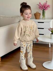 2 件套可爱甜美年轻女孩休闲花卉印花针织柔软圆领长袖运动衫和紧身裤套装，适合秋冬季，舒适时尚的休闲装，非常适合返校、户外野餐、街头摄影、居家、校园、节日、礼物