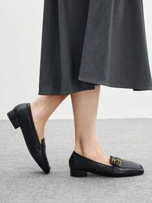 CUCCOO BIZCHIC Mocasines casuales de mujer con diseño de hebilla y punta cuadrada - Negro - Ver 3