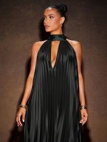 Hauture Sexy Elegant Vacation Pleated Solid High Low Backless Stand Collar Halter Maxi Dress - Black - View 5