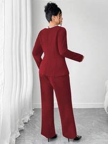 Elenzga Áo hai mảnh cổ tròn tay raglan dệt vải sequin cỡ lớn dành cho nữ kết hợp với quần ống đứng ôm, bộ đồ hai mảnh thanh lịch, tinh tế để mặc hàng ngày và dự tiệc - Đỏ - Xem 2