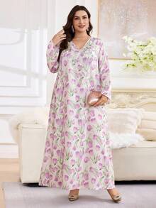 Al Najma Robe maxi élégante à imprimé floral, col en V, manches évasées, ornée de strass, style resort, grande taille - Prune - Voir 6