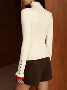 Uhlyne Uhlyne Sweater Rajut Lengan Panjang Wanita Model Turtleneck dengan Kancing dan Rumbai, Dilengkapi Pita dan Lapisan Termal yang Pas di Badan - MultiWarna - View 2