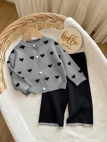 SHEIN 女婴休闲日常通勤全心形图案落肩宽松开衫及撞色滚边毛衣长裤套装，秋冬款 - 灰色 - 查看 6