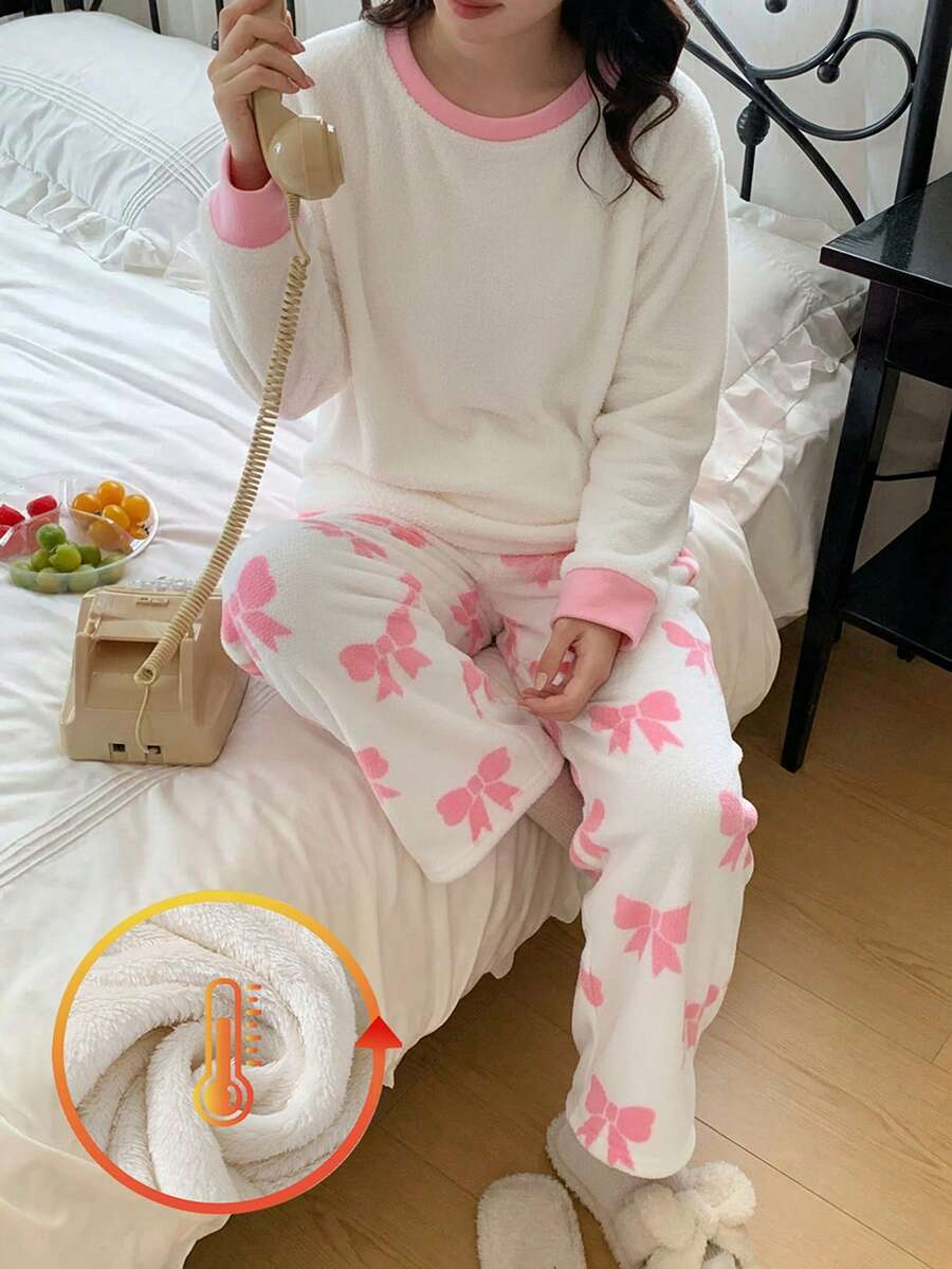 少女睡衣法兰绒家居服两件套 - 白色粉色蝴蝶结睡衣,甜美蝴蝶结印花设计,白色粉色温柔公主风法兰绒保暖面料,长袖上衣搭配长裤,蝴蝶结组合,社交媒体风格,甜美公主风,秋冬春夏假日必备少女居家睡衣套装 - 彩色 - 查看 1