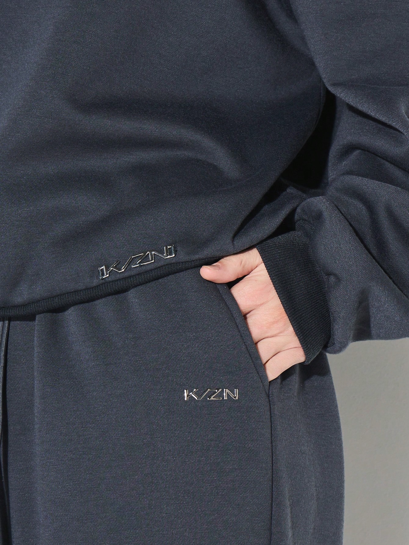 KIZN Off Shoulder Oversized Long Sleeve Sweatshirt