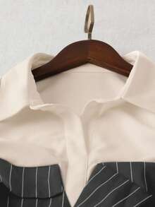 SHEIN Clasi Bộ 2 món áo dài tay họa tiết sọc nhún bèo cỡ lớn và quần dài thanh lịch - Màu xám đen - Xem 5