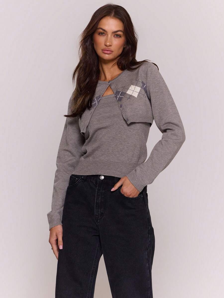 MUSERA Bộ 2 món gồm áo khoác cardigan dệt kim họa tiết hình thoi cài cúc dáng ngắn và áo hai dây dệt kim, thích hợp cho mùa đông, ấm áp, dễ thương, nữ tính và cá tính, mặc hàng ngày. - Xám - Xem 1