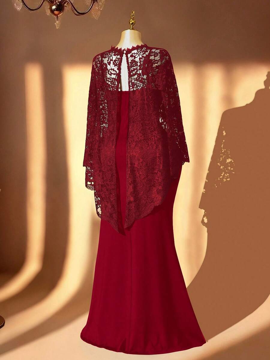 SHEIN Clasi 加大码女士派对蕾丝披肩及紧身连衣裙两件套，黑色 - 酒紅色 - 查看 1