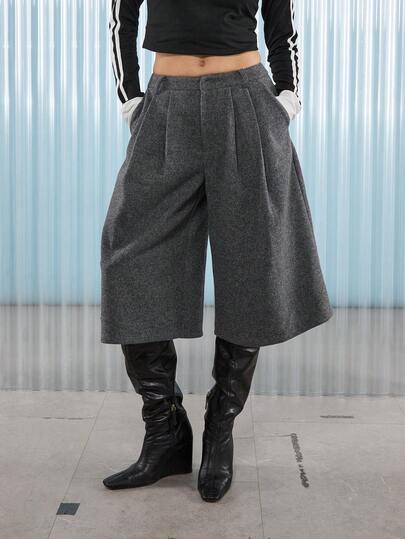 COUREZ Pantalones cortos entallados de textura larga / Ropa de invierno Y2K para mujeres, atuendos de fiesta, atuendos para salir, cómodos