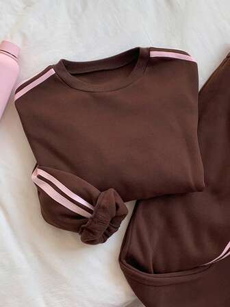 Comfortcana 2025 New Fall/Winter Fashionable Women's Cherry Blossom Print Simple Daily Camisole, Crew Neck Long Sleeve Sweatshirt,Long Sleeve Tops In Fall/Winter New Year Clothes