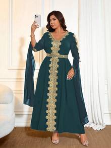 Cravure رداء نسائي بتصميم رقعي مع أكمام طويلة إضافية، رداء نسائي بلون واحد مزين بتطريز الدانتيل - أخضر داكن - مشاهدة 4