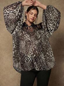 Freevana Plus Size Elegant Lace Patchwork Leopard Print Lantern Sleeve Blouse