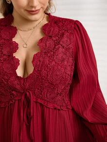 Rosumi 大尺碼紅色秋季優雅緞面婚禮賓客蕾絲拼接V領長袖上衣，女款聖誕派對酒紅色上衣，適合情人節 - 酒紅色 - 查看 5