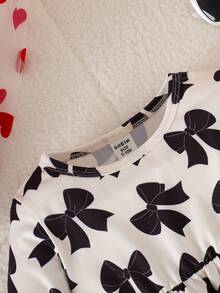 SHEIN Autumn Baby Girl Butterfly Print Pattern Full Print Cute Casual Comfortable Long Sleeve Holiday Style - Black - View 3