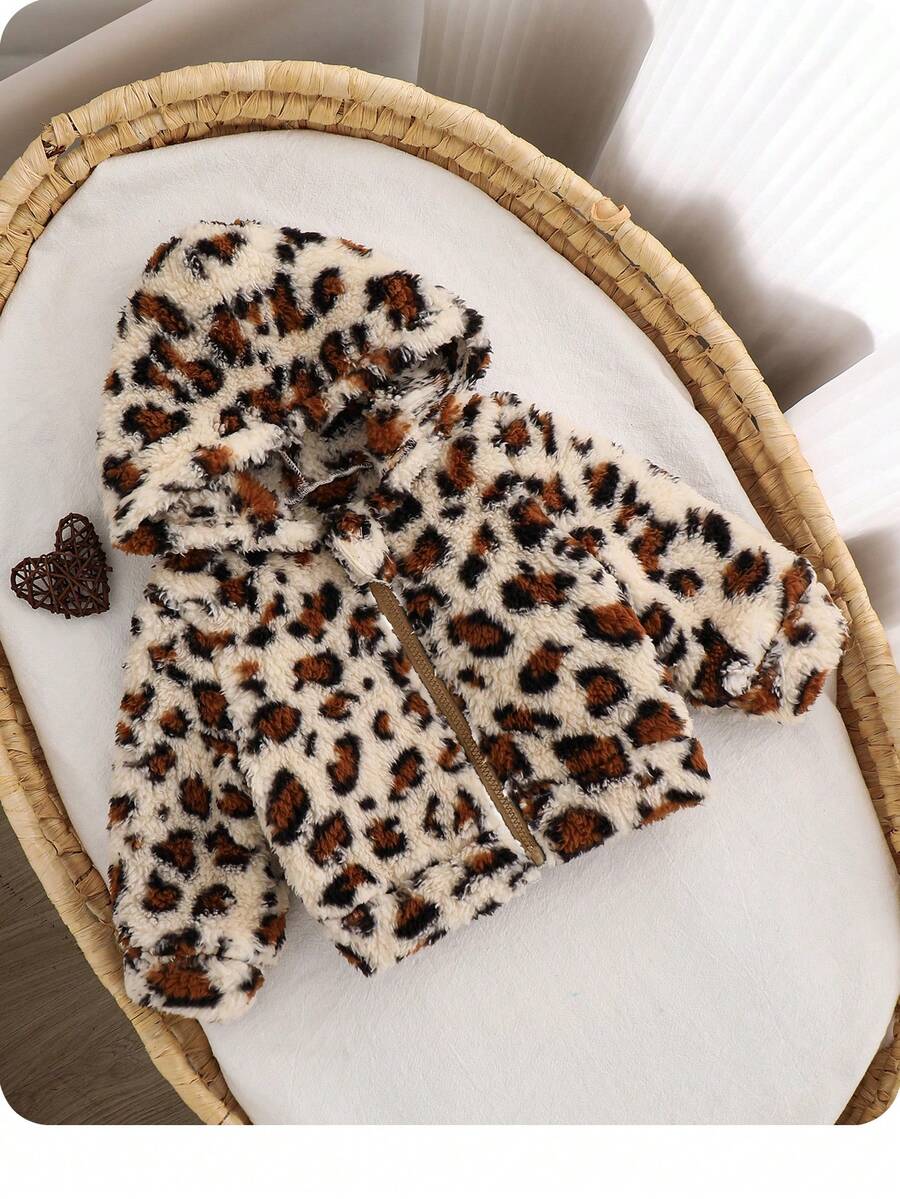 SHEIN Newborn Baby Girl Cute Solid Color Fluffy Heart Pattern Hooded Thick Jacket Coat, Autumn/Winter Baby Girl Cute Sweater Jacket Baby Girl Fleece Jackets Baby Girl Fleece Sets Baby Girl Fall Clothes Jackets - Multicolor - View 1