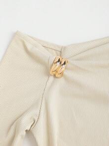 Sweetra Damen Neuer Herbst/Winter Allround-Zweiteiler, Metall-Dekor asymmetrisches Off-Shoulder Langarm-Top & Lässige gerade Weite-Bein Hose Anzug - Aprikosenfarben - Übersicht 5