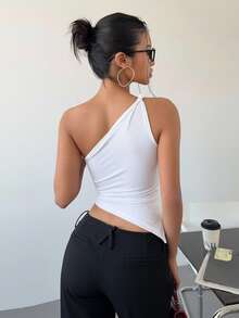 Siren Gaze 情人节扭结单肩上衣 优雅修身女款 - 白色 - 查看 2