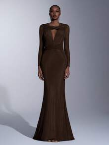 Elitara Elegant And Simple, This Coffee-Colored Stretch Mesh Dress Features Twisted Details, A V-Neck, Long Sleeves, And A Fishtail Silhouette. Suitable For All Formal Occasions, Including Weddings And Bridesmaid Dresses.,Wedding Party Dress - Coffee - View 8