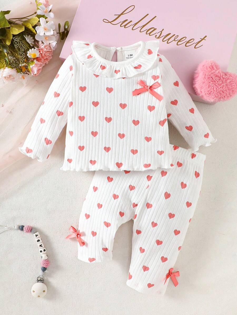 SHEIN 秋季可爱爱心蝴蝶结新生女宝宝两件套，爱心印花，蝴蝶结装饰，荷叶边领口，甜美公主风，适合室内外穿着 - 白色 - 查看 1