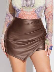 SHEIN SXY Celana Pendek Kasual Pas Badan Wanita Ukuran Besar Warna Cokelat dengan Hem Asimetris - Coklat - View 9