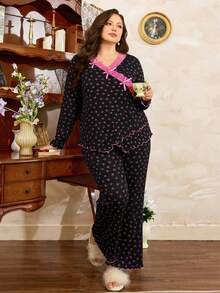 Côtesoire 大码女式黑色不规则蕾丝V领粉色蝴蝶结花卉印花柔软牛奶丝长袖上衣和裤子两件套休闲家居服套装 - 粉色 - 查看 4