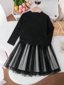 Genkimix Kids Set de 2 piezas con camiseta acanalada y falda midi de malla para niña joven - Negro - Ver 3