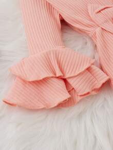 SHEIN Baby Girl Flounce Sleeve Bow Front Bodysuit & Flare Leg Pants - Coral Pink - View 3