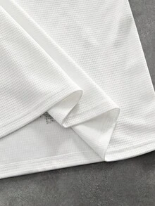 ROMWE MEN Goth Men's Long Sleeve Dark Wing Graphic T-Shirt - Black and White - View 5