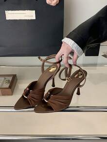 Nuevos zuecos de tacón alto de punta afilada para el verano 2025, con diseño de hebilla metálica plisada, zapatos de mujer con tacón y sexy, Sandalias de tacón para mujer - Marrón - Ver 5