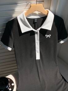 Attitoon Mono de cuello polo con gráfico de mariposa de estilo retro casual y contraste de colores, versátil para otoño/invierno - Negro - Ver 5